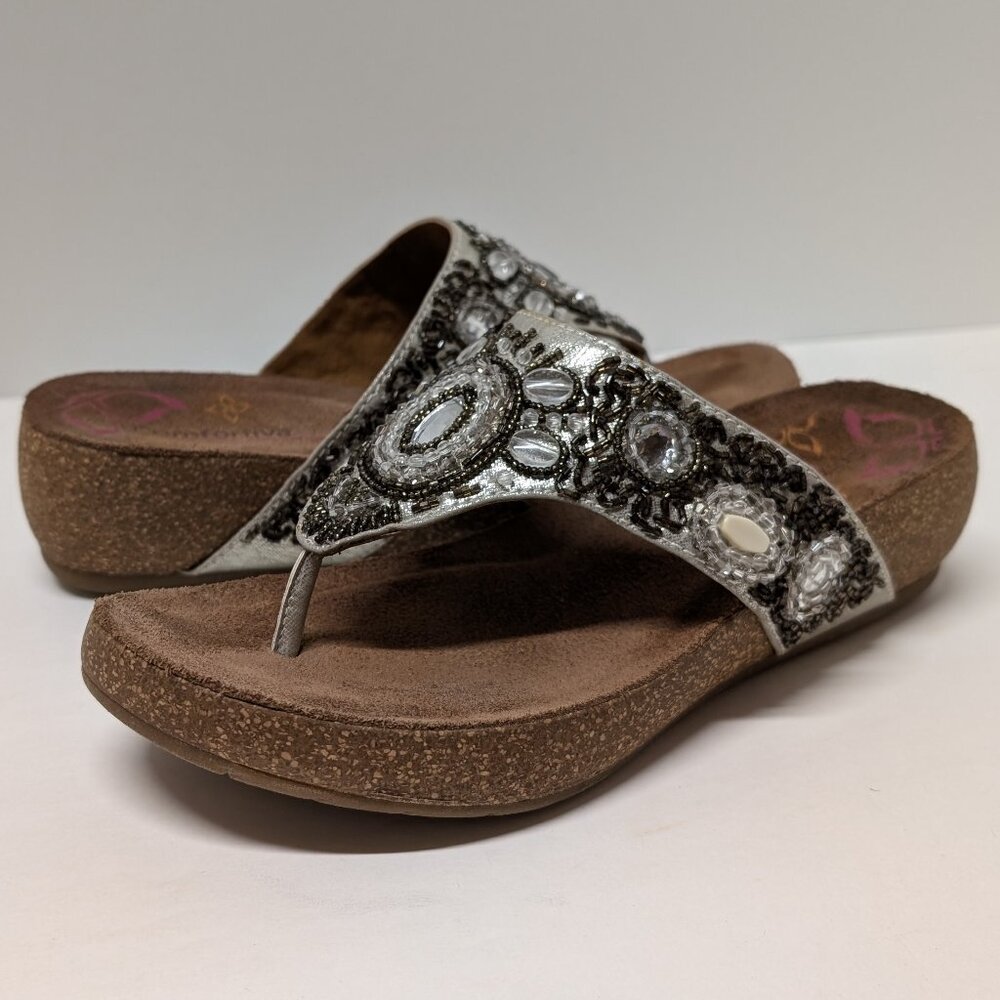 Comfortiva Sade Platform Beaded Sandals